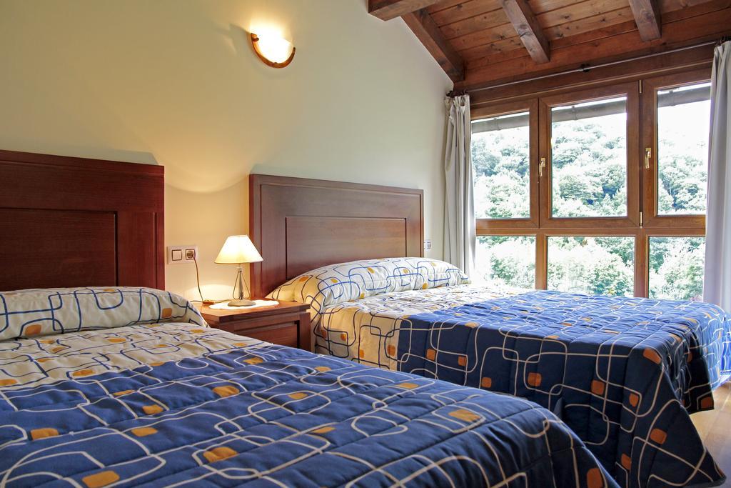 Apartamentos Irati Olaldea Oroz-Betelu Exteriör bild